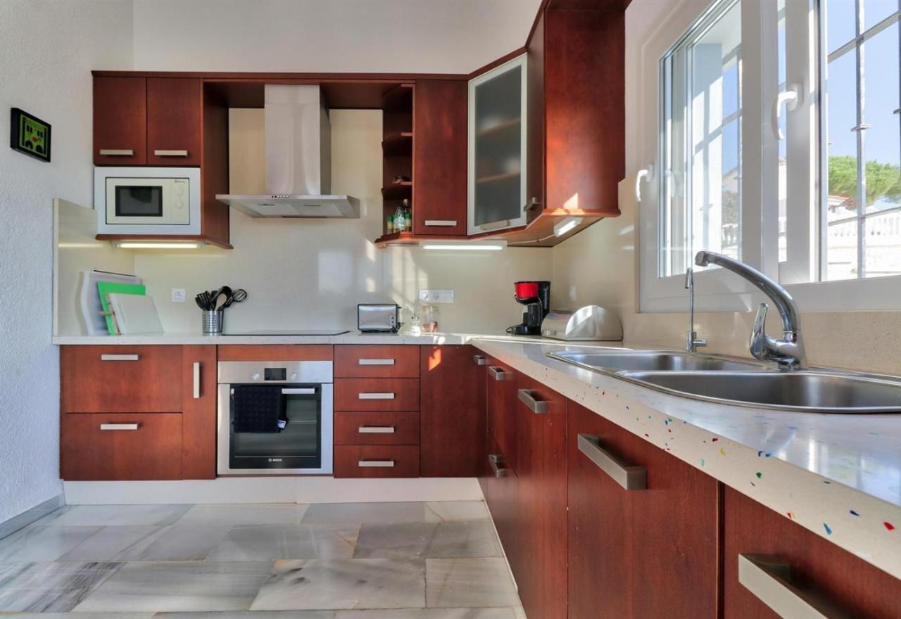 Nice And Spacius Villa Near Fuengi Михас Экстерьер фото